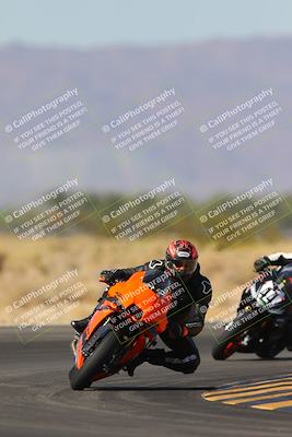 media/Nov-06-2023-Moto Forza (Mon) [[ce023d0744]]/3-Intermediate Group/Session 3 (Turn 16)/